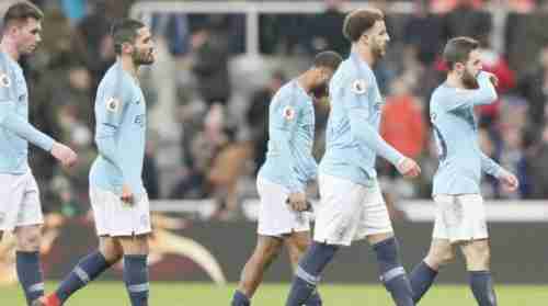 غوارديولا لم يفقد الأمل في حصد لقب الدوري الإنجليزي رغم الخسارة أمام نيوكاسل