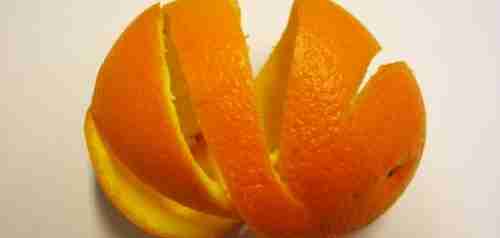 لن تصدق .." قشر البرتقال " علاج ناجع لـ " 4" أمراض احدها قاتل ..تعرف عليها !