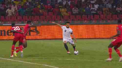 محمد صلاح يقود مصر لتحقيق أول انتصاراتها في كأس إفريقيا (فيديو)