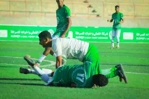 المكلا يخطف التعادل أمام البرق بتريم ويتأهل إلى ربع نهائي كأس حضرموت 