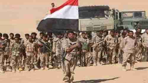 تجريد رئيس اركان الجيش اليمني من منصبه الجديد وتكليف هاشم الاحمر بديلا عنه 