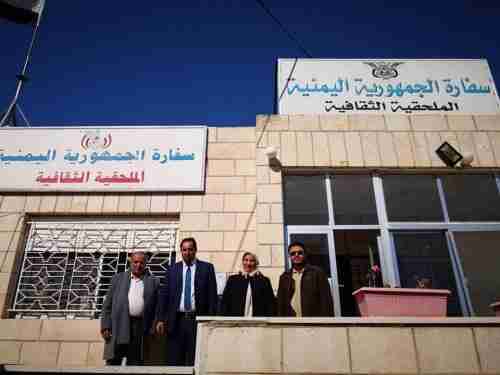 وزير الشباب والرياضة يلتقي بالمستشار الثقافي لسفارة بلادنا في الاردن