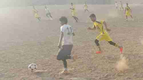 النصر ينهي آمال الوصل ويعود للمنافسة في دوري الناشئين بالضالع 