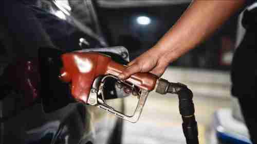 اجراءات حوثية جديدة بشأن دخول المشتقات النفطية للعاصمة صنعاء وهذه هي الجهة المتسببة بأزمة الوقود " تفاصيل