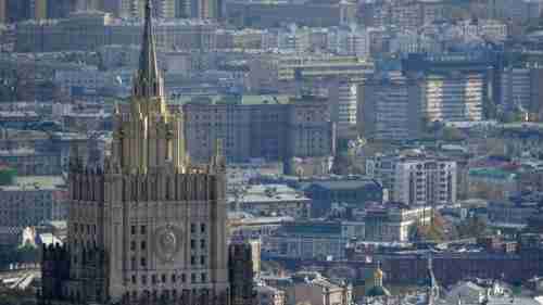 روسيا تعلن إقامة علاقات دبلوماسية مع جمهوريتي دونيتسك ولوغانسك