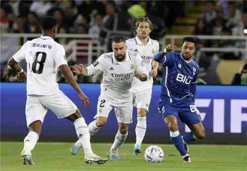 ريال مدريد يضرب الهلال بخماسية ويتوج بمونديال الأندية