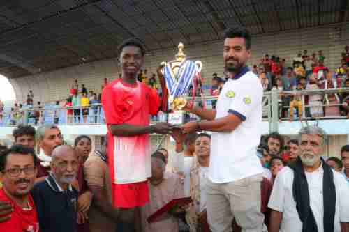 أبطال الملاعب ب يتوج بطلا لبطولة الشهيد اللواء أحمد سيف المحرمي لفرق عدن الشعبية