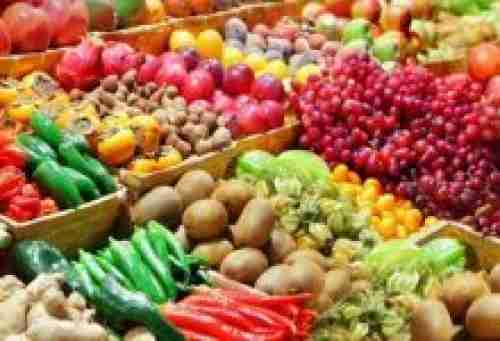   أسعار الخضروات والفواكه بأسواق العاصمة عدن اليوم الخميس