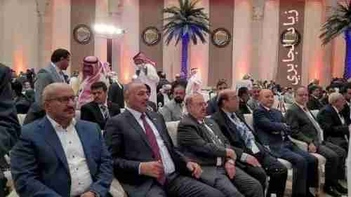 الحكومة اليمنية: مشاورات الرياض بارقة أمل لإحلال السلام