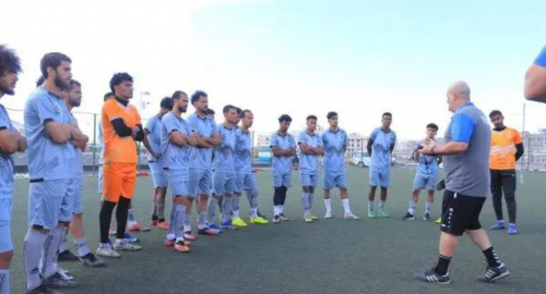 منتخب اليمن يعلن موعد ضم محترفيه قبل مواجهة الإمارات