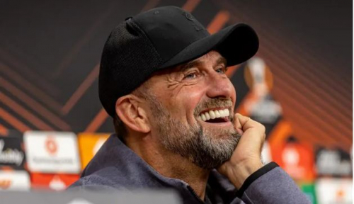 كلوب لليفربول: لن أتراجع مهما فعلتم!