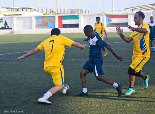 في دوري كأس عدن للشركات والمؤسسات.. صندوق النظافة يكسب السلطة القضائية وشركة النفط تكتسح البريد 