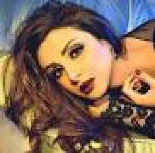 قبلة أنغام…شردت أسره التفاصيل!