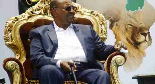 تفاصيل خطيرة تكشف لأول مرة... قرار "كارثي" من البشير أدى إلى عزله (فيديو)