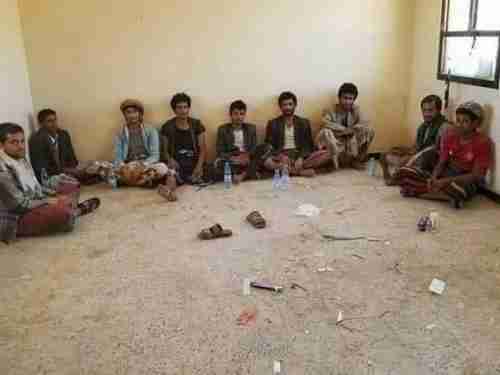 استسلام جماعي للحوثيين في هذه الجبهة المشتعلة بينهم قائد لواء (صورة)