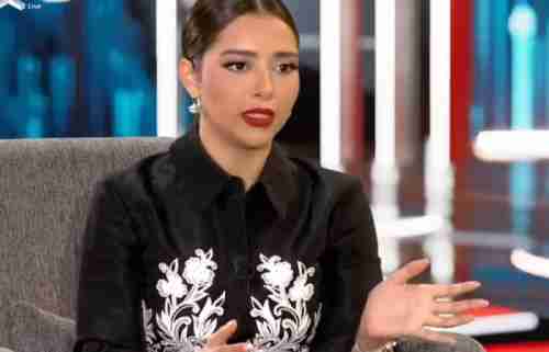 شاهد: ⁧‫بلقيس‬⁩ تتحدث عن أصولها اليمنية وكيف حصلت على الجنسية الإماراتية