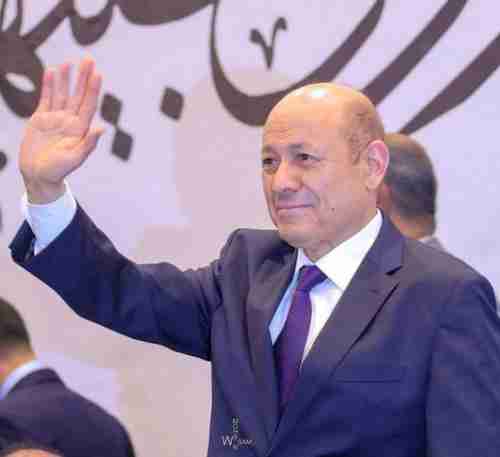 الرئيس يمنع حكومة معين من مغادرة العاصمة عدن 
