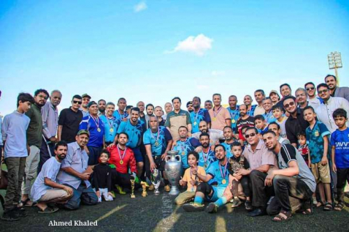 الوزير البكري يهنئ فريق وزارة الشباب والرياضة بتحقيقه بطولة كأس عدن للشركات والمؤسسات 