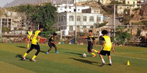 الصقر يستأنف تدريبات الفئات العمرية بالنادي