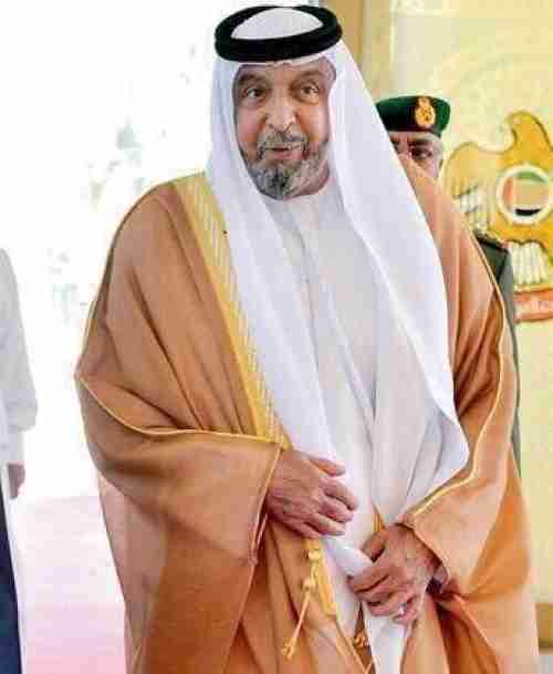 بعد غياب طويل ..   ظهور مفاجئ لرئيس الإمارات في حالة صحية صعبة .. شاهد كيف أصبح (صور)