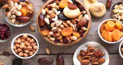 كيف تخزن المكسرات لتكون صالحة لعام كامل؟