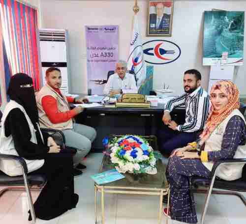 مناقشة التعاون بين مؤسسة مكافحة السرطان واليمنية لخدمة المرضى