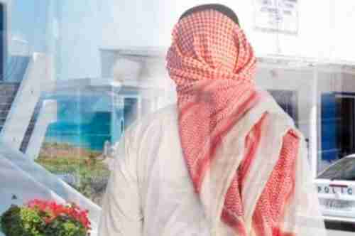 "تحرش به ".. مواطن يُصدم من تصرفات مديره اليمني ويكشف ما حدث معه خلال 3 أشهر