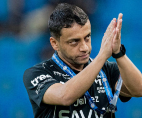 الشلهوب يقود الهلال إلى الفوز من المباراة الأولى 