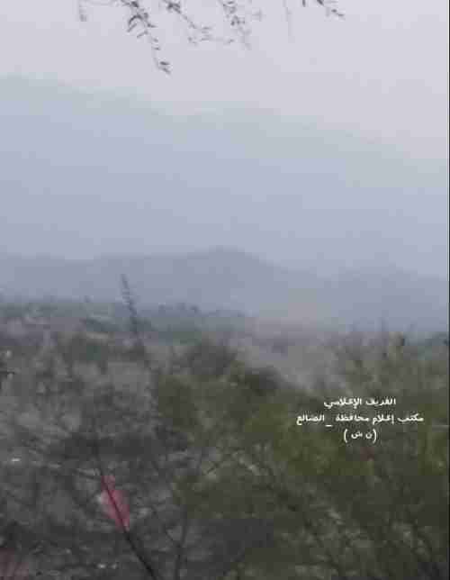 عاجل .. المدفعية الحوثية تستهدف المواطنين في قرى حجور بالضالع 