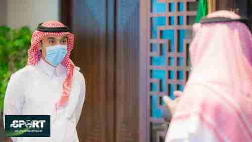 موظفو وزارة الرياضة السعودية يستأنفون العمل وسط إجراءات احترازية