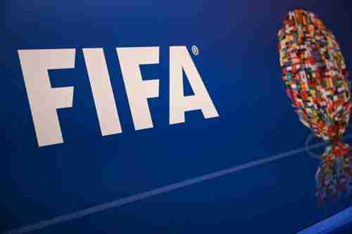 قطر تعلن عن بطولة عربية لكرة القدم بدعم من الفيفا