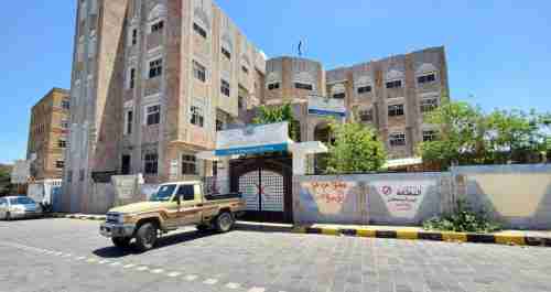 عضو بالجمعية الوطنية : تعز غارقة بالفوضى ونشطائها مشغولين بعدن وشلال