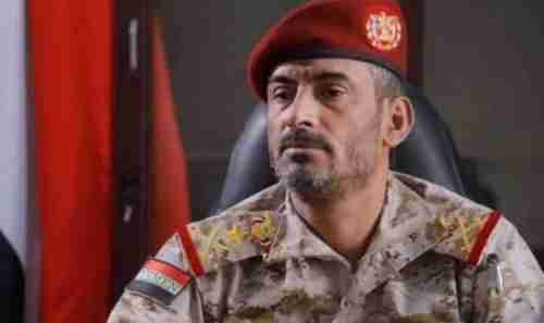 الفريق بن عزيز: الجيش يسطر ملاحم بطولية في جبهات الجوف