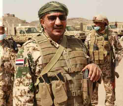 طارق صالح يوجه دعوة إلى عبد الملك الحوثي وينصح بـ«التجربة الليبية»