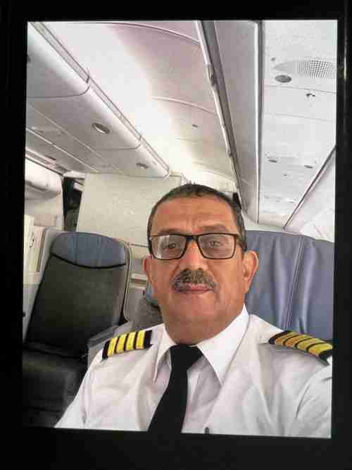 من هو مدير طيران اليمنية الجديد..(السيرة الذاتية)