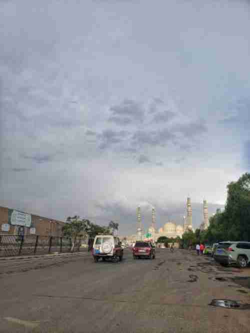مقتل قيادي حوثي وإصابة آخر في العاصمة صنعاء (صورة)