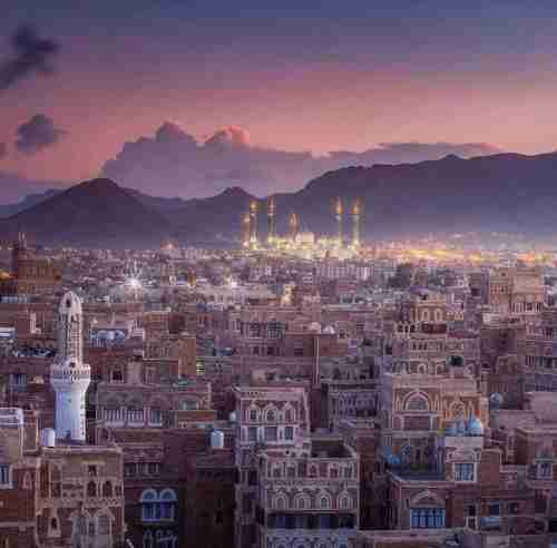مقتل قيادي حوثي برصاص مسلح وسط صنعاء..(الاسم)