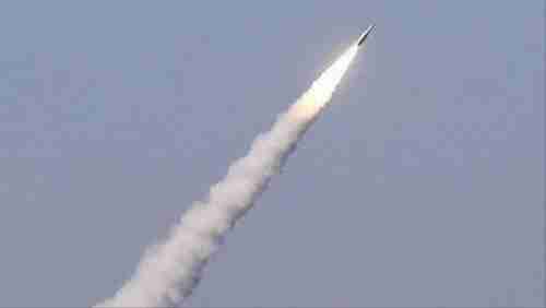 مفاجأة جديدة وغير متوقعة ولأول مرة مليشيا الحوثي تستعد لإرسال هذا الصاروخ لكل موظف يمني