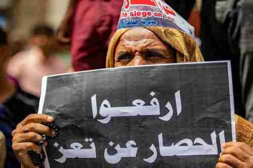 للمرة الثانية.. تعثر مشاورات فتح طرق تعز إثر مراوغة الميليشيا والمبعوث الأممي يطرح مقترحاً جديداً