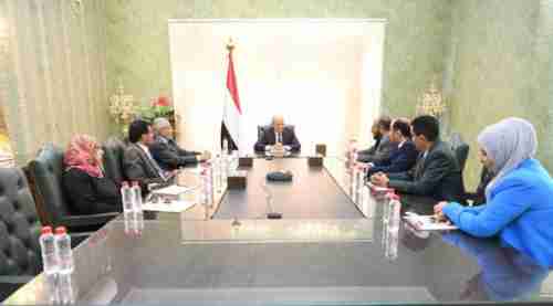 مجلس القيادة الرئاسي اليمني يضع جماعة الحوثي في موقف حرج للغاية