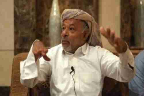 شاهد: ردة فعل مسن يمني بعد توجيه ولي العهد باستضافته لأداء العمرة (فيديو)