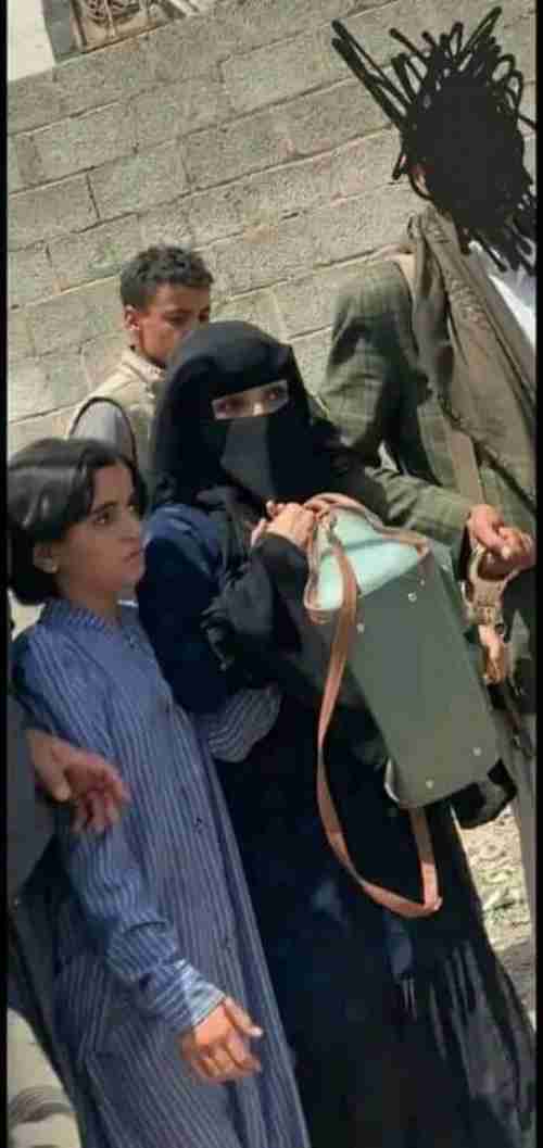 بالامن الجنائي يلقي القبض على اخطر بنت بالعاصمة صنعاء وهذه الجرائم البشعه التي ترتكبها ..( تفاصيل )