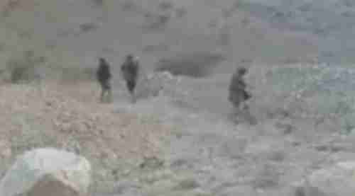 شاهد فيديو يحبس الأنفاس للحظة تفجير لغم حوثي من قبل 3 أطفال بمارب.. وكيف كان مصيرهم