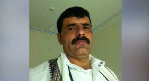 شاهد بالفيديو اغتيال رجل أعمال وشيخ قبلي أمام منزله وفي وضح النهار بصنعاء