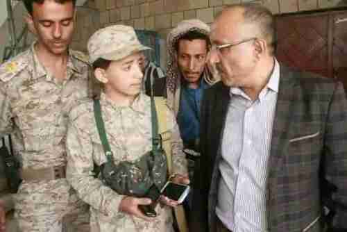 شاهد..أصغر عقيد ركن متواجد في صفوف الحوثيين ..(صورة)