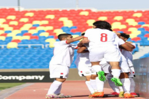 اليمن يفوز على عمان ويتصدر مجموعته بغرب آسيا للشباب 