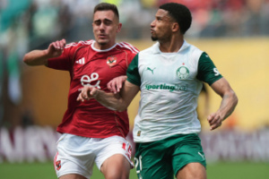 حسابات تأهل الأهلي المصري.. الأمل معلق بالبرازيليين