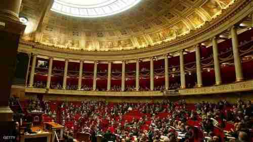 فرنسا تقر مشروع قانون مكافحة خطاب الكراهية عبر الإنترنت