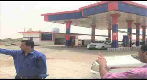فصل التيار عن محطة وقود تسرق الكهرباء في عدن