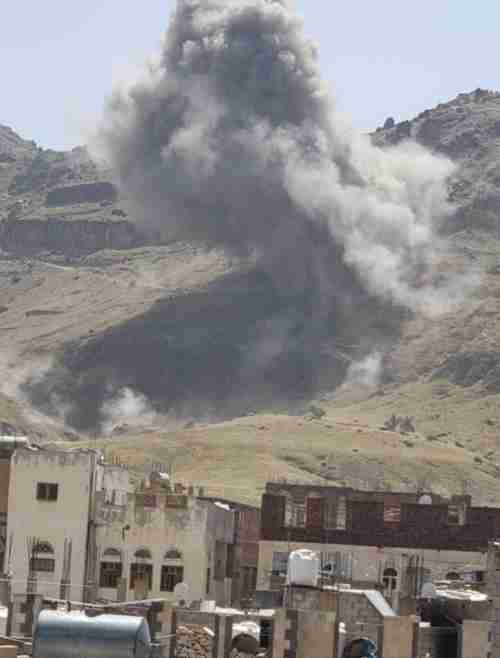 شاهد صور .. اين وماذا قصف طيران التحالف قبل قليل في صنعاء